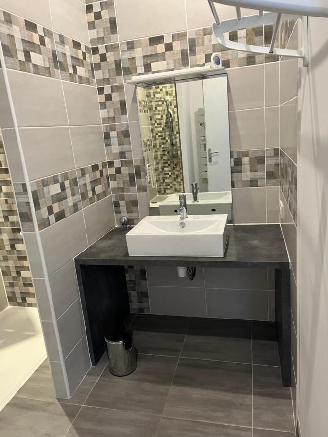Appartement T4 140 M2 Spacieux Et Calme Pour 8 Personnes Лю-Сен-Совер Екстер'єр фото
