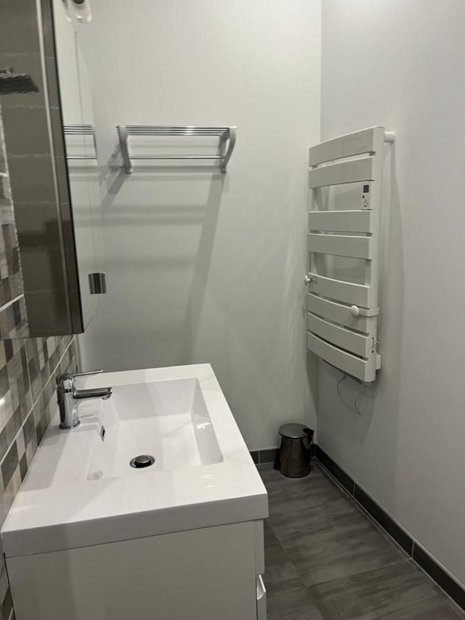 Appartement T4 140 M2 Spacieux Et Calme Pour 8 Personnes Лю-Сен-Совер Екстер'єр фото