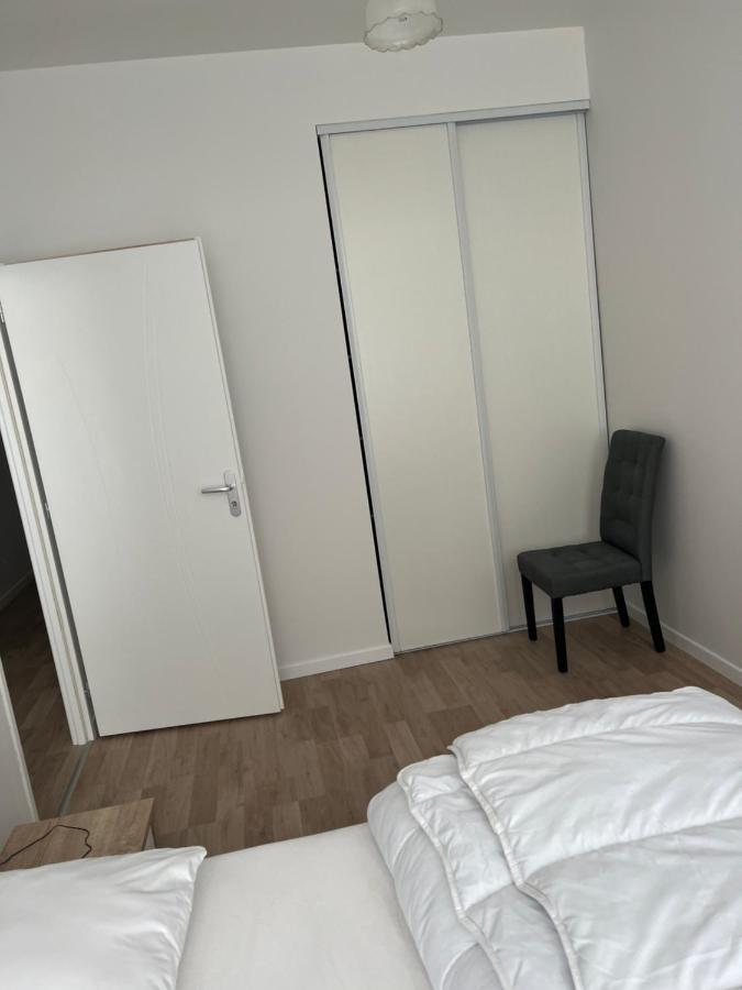 Appartement T4 140 M2 Spacieux Et Calme Pour 8 Personnes Лю-Сен-Совер Екстер'єр фото