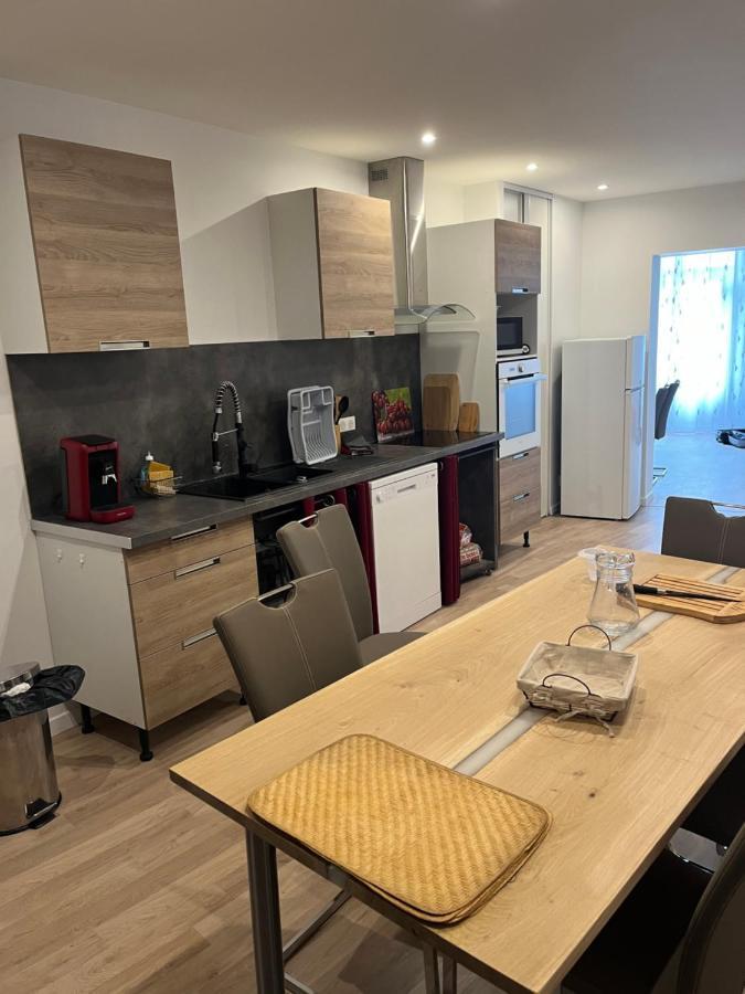 Appartement T4 140 M2 Spacieux Et Calme Pour 8 Personnes Лю-Сен-Совер Екстер'єр фото